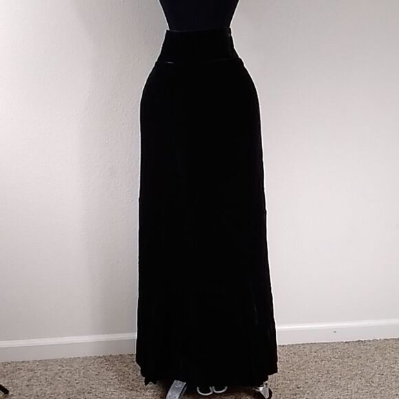 Vintage Della Juniors California Velvet Skirt Size XS/S - Picture 9 of 12